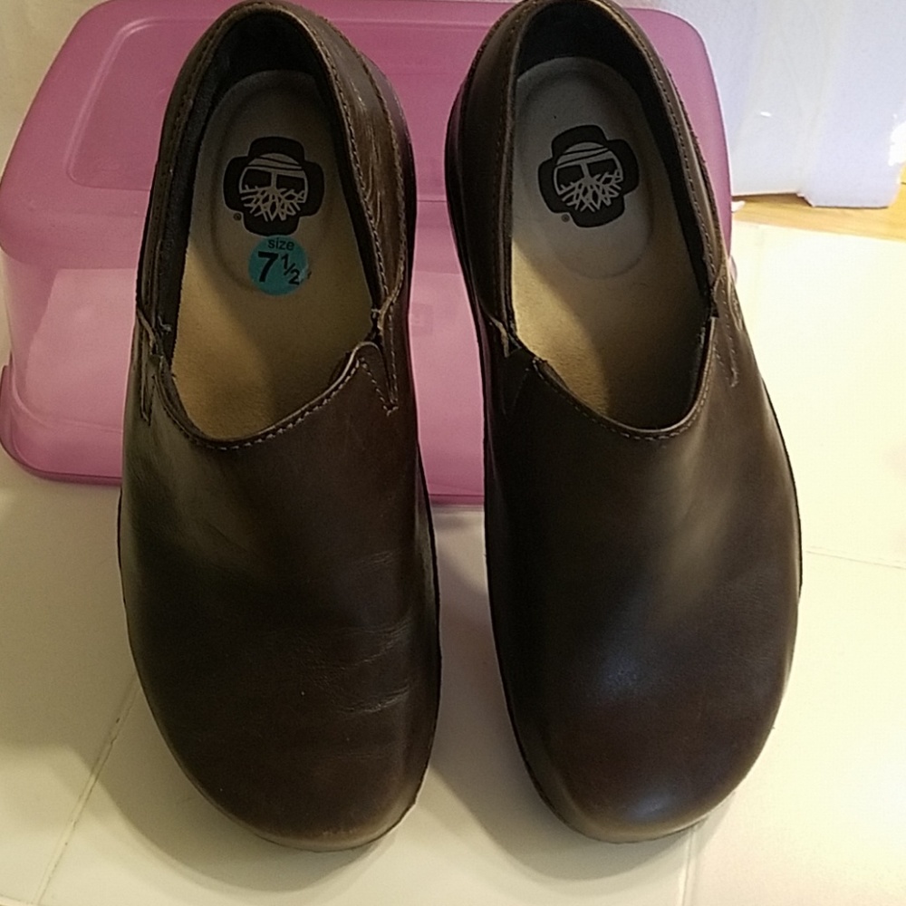 Leather shoes
